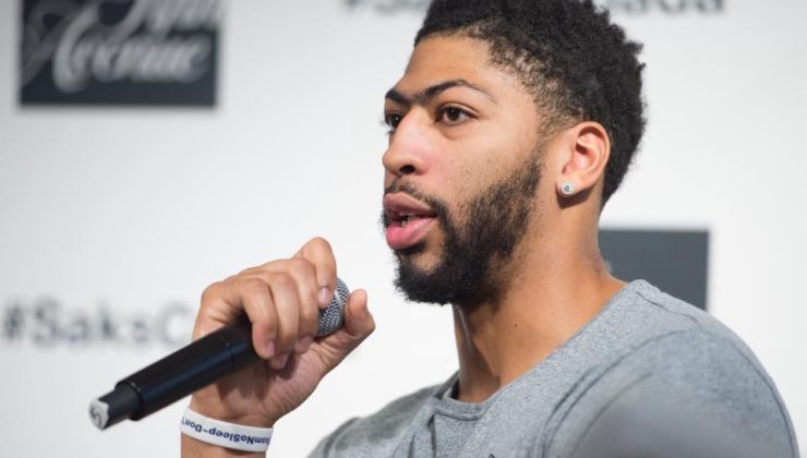 Anthony Davis biography