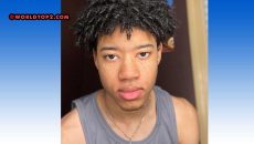 ItsUndos age & height