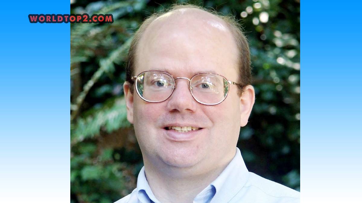 Larry Sanger | Bio, Age, Height, Net Worth (2023), Facts