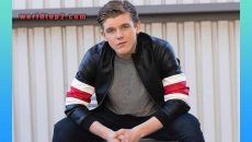 Sean Ryan Fox Biography