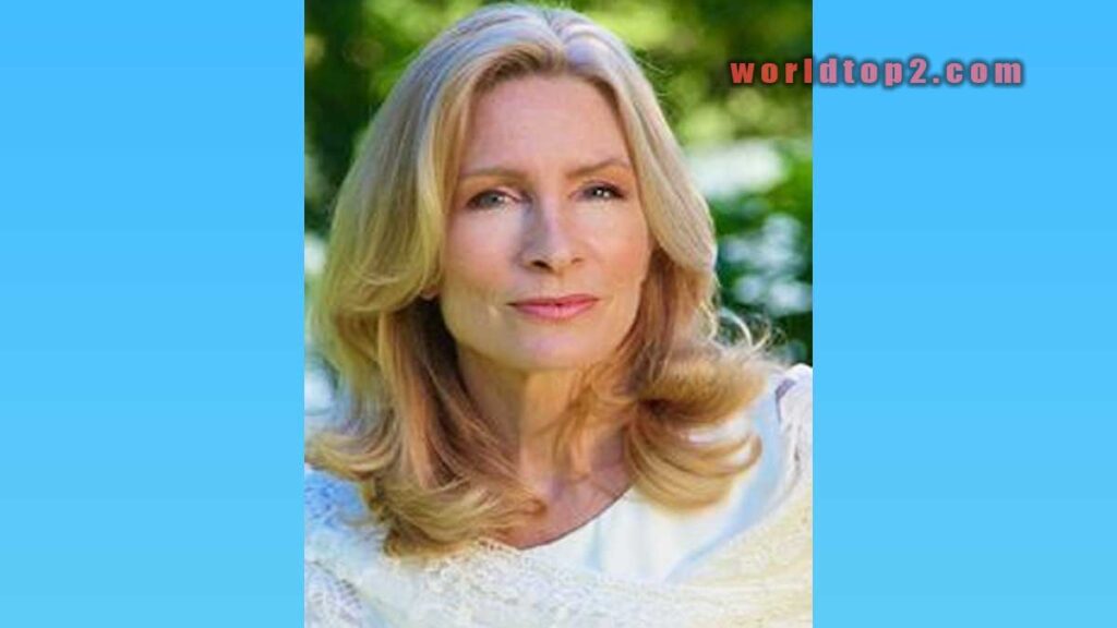 Anna Kathryn Holbrook Facts