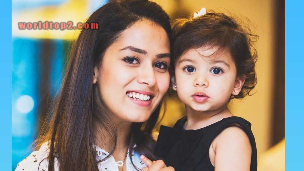 Misha Kapoor with her mother