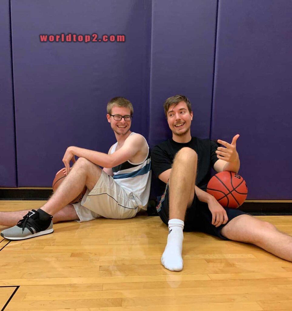 Jimmy Donaldson with his brother