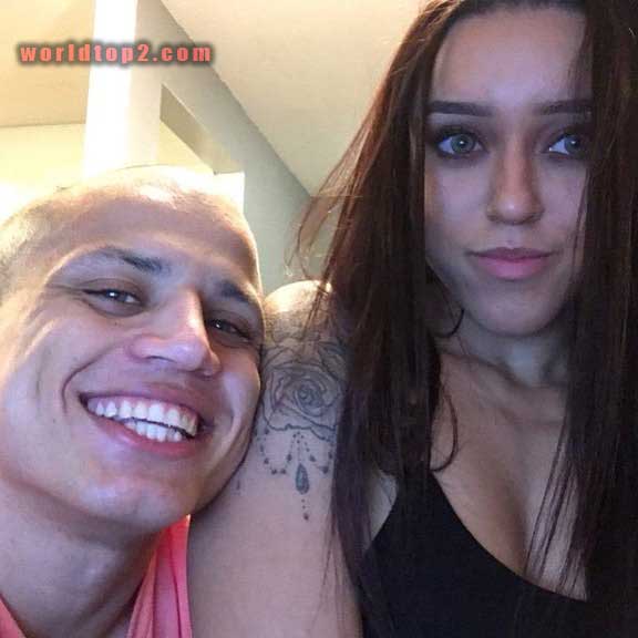 Tyler1 with his girlfriend