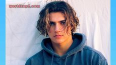 Blake Siniscalchi Biography