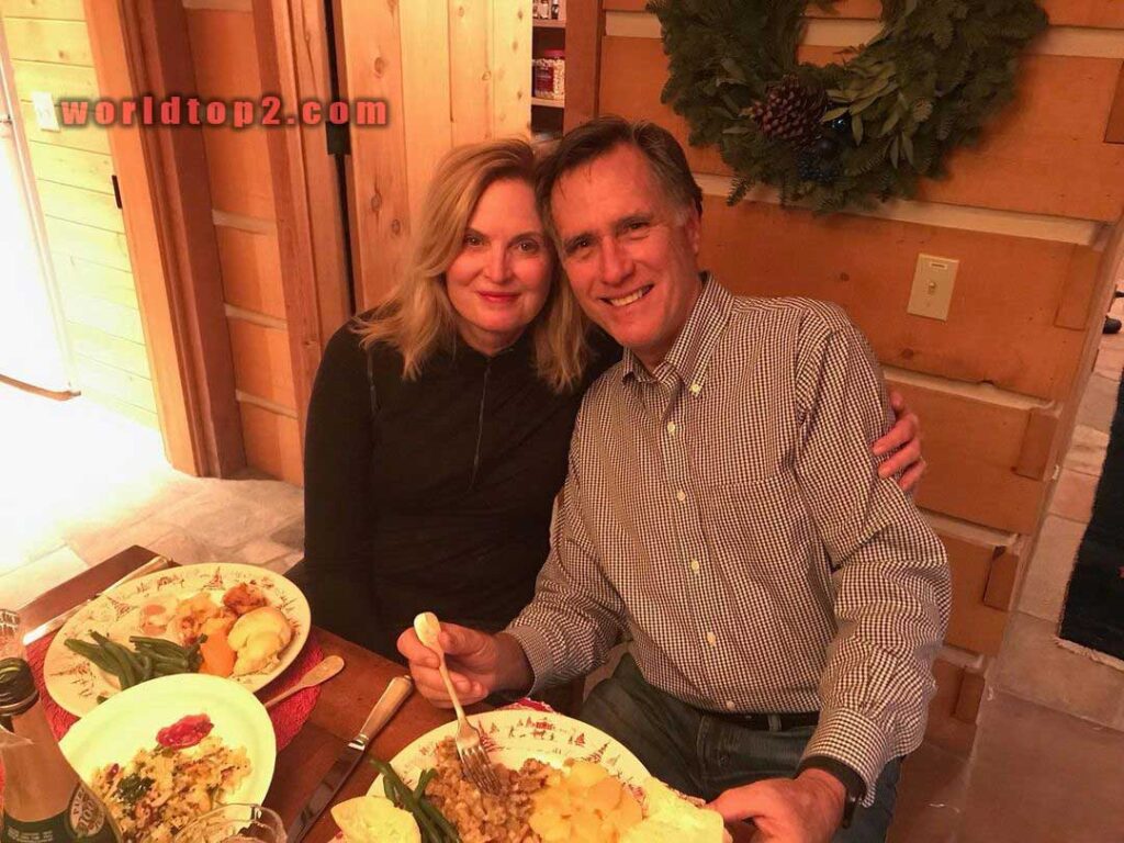 Mitt Romney with his wife