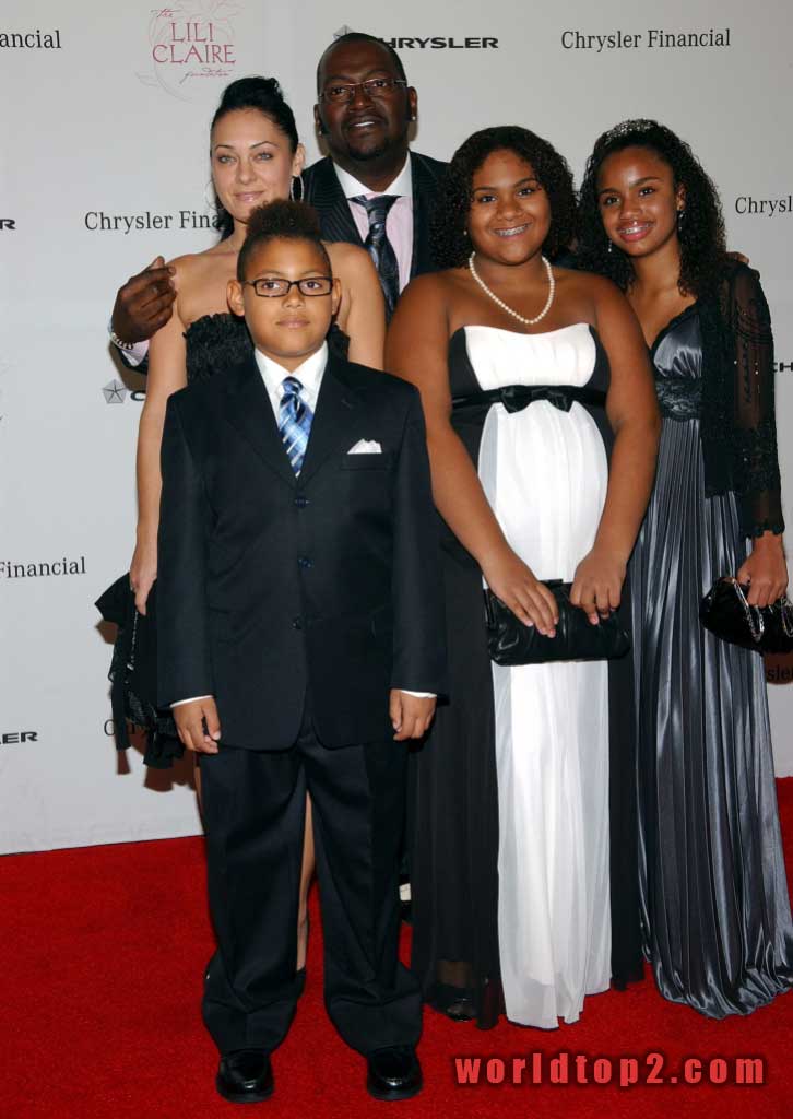Randy Jackson with his wife and children