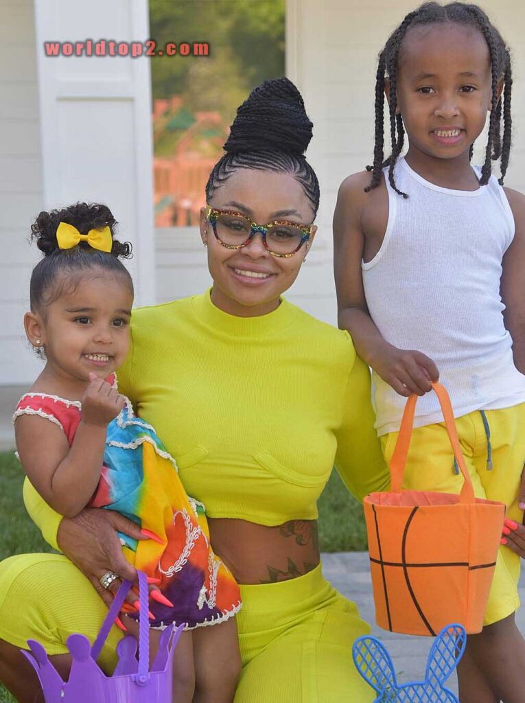 Blac Chyna with her son and daughter