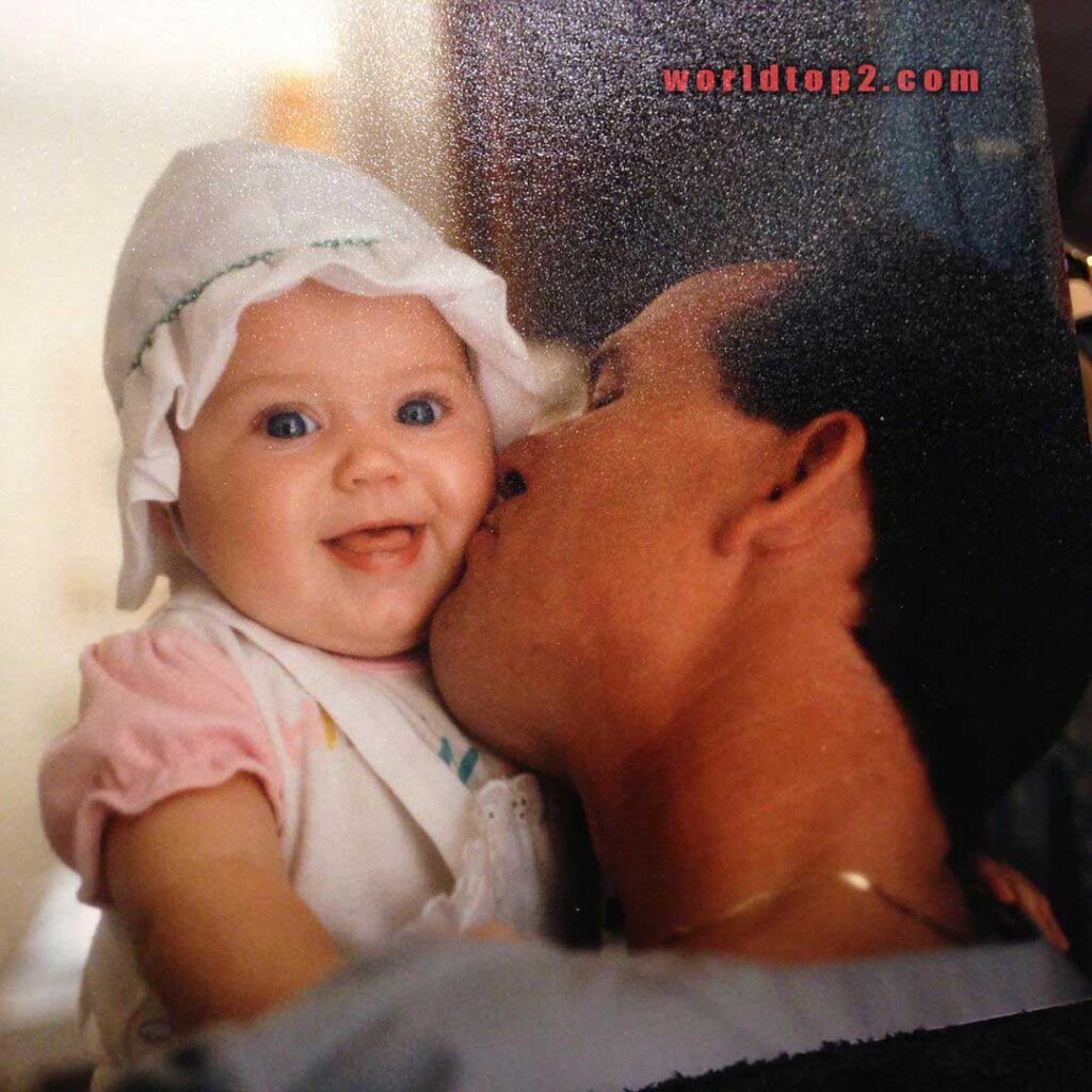 Katy Perry with her father when she was child