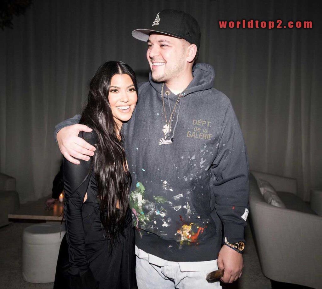 Kourtney Kardashian with her brother Rob Kardashian