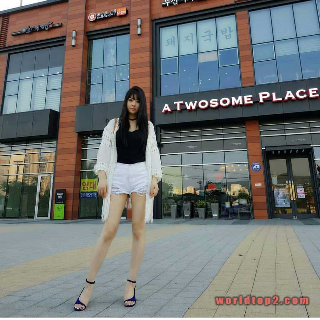 Hwang Mi Hee hot and sexy