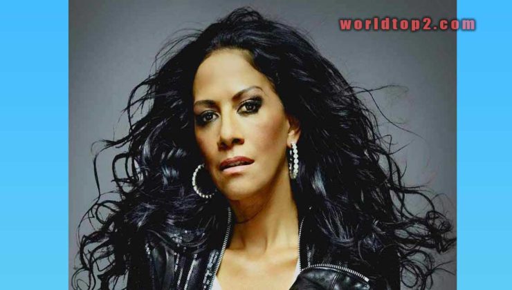 Linda Trippeter Biography