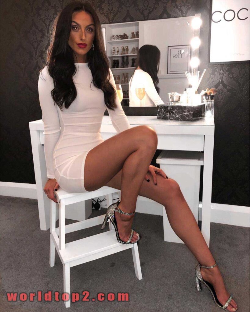 Tally Brattle hot and sexy