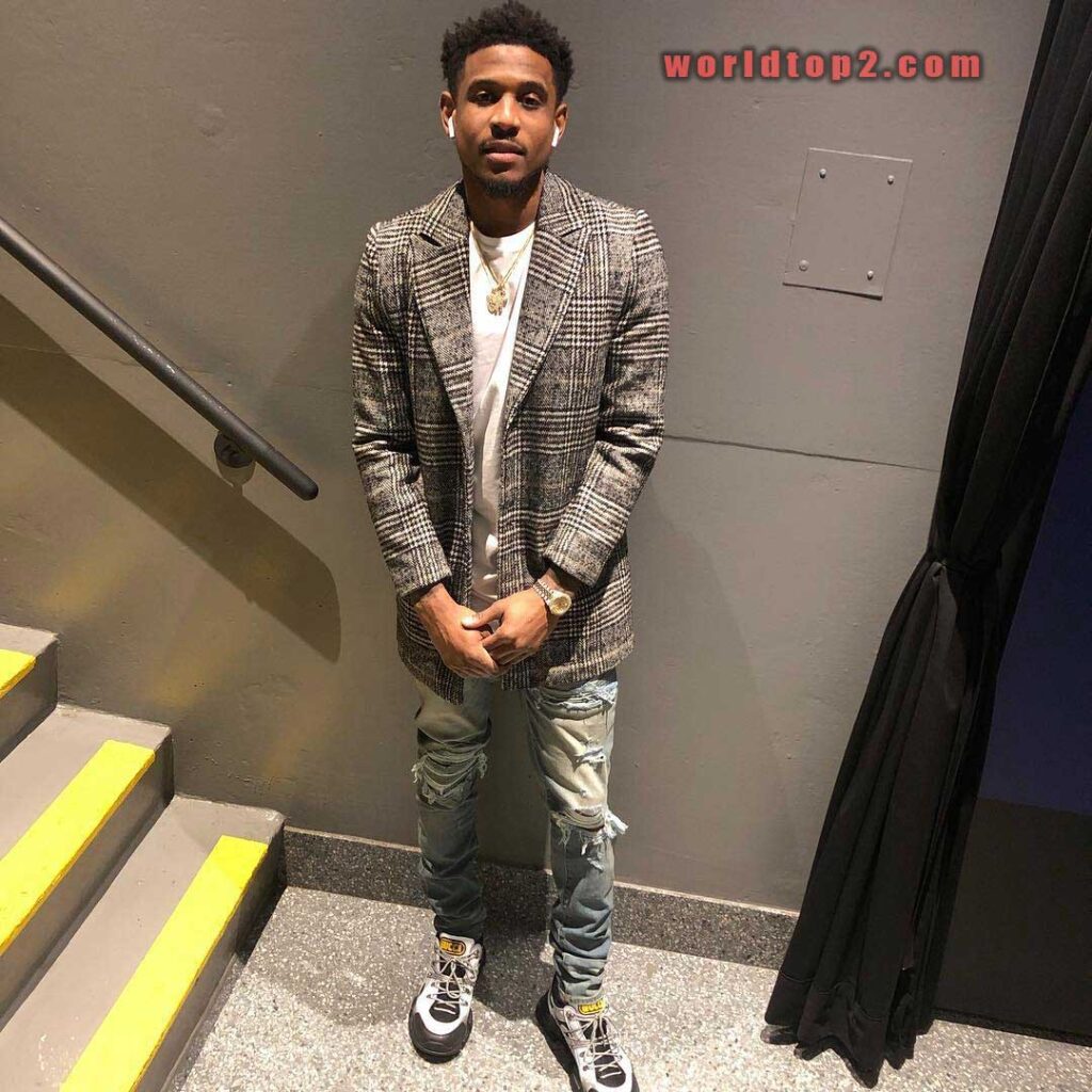 Xavier Munford bio wiki facts