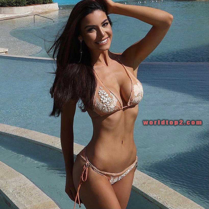 Julia Gama hot and sexy