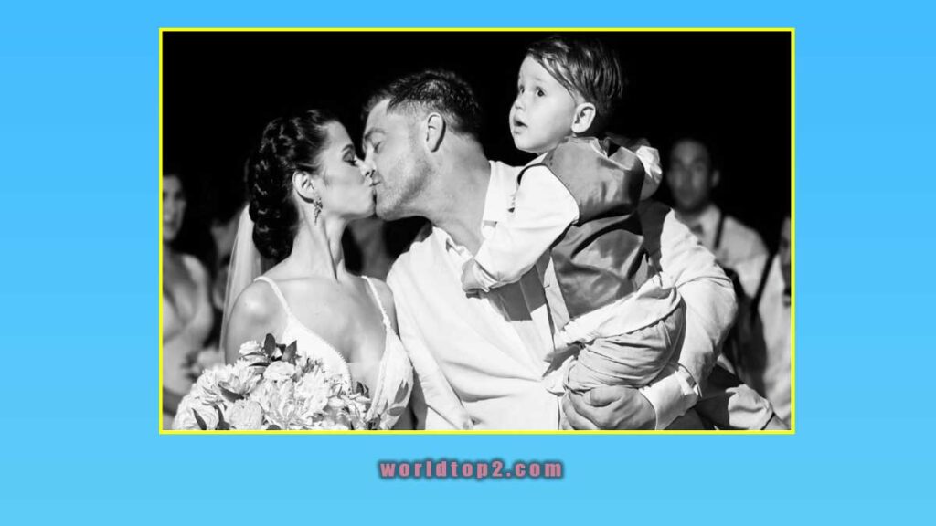 Lilianet Solares with her husband and son