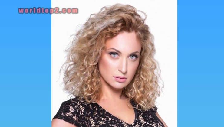 Natalie Mordovtseva Biography