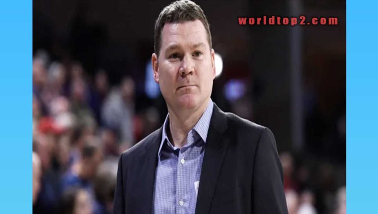 Tommy Lloyd Biography