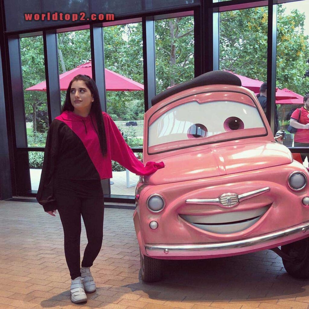 Banen Naem net worth