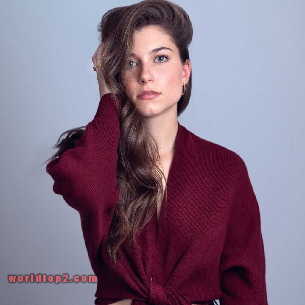 Kennedy Tucker Actress