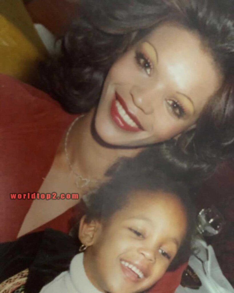 Naomi Campbell with her mother