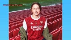 Danielle van De Donk Biography