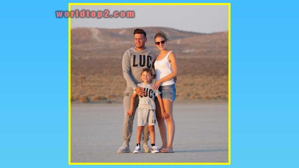 Paul Wood with his wife and son