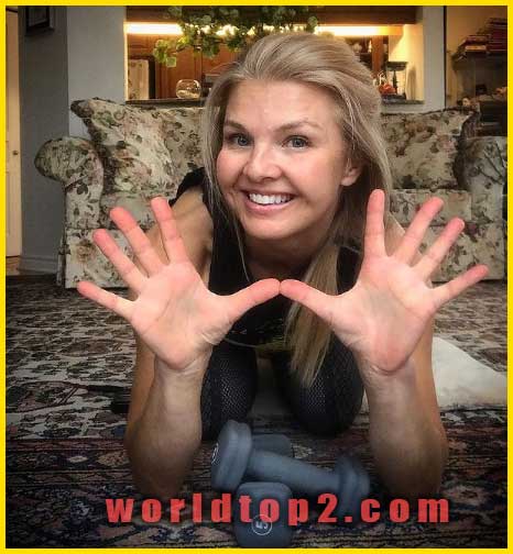 Dana Glowacka bio wiki facts