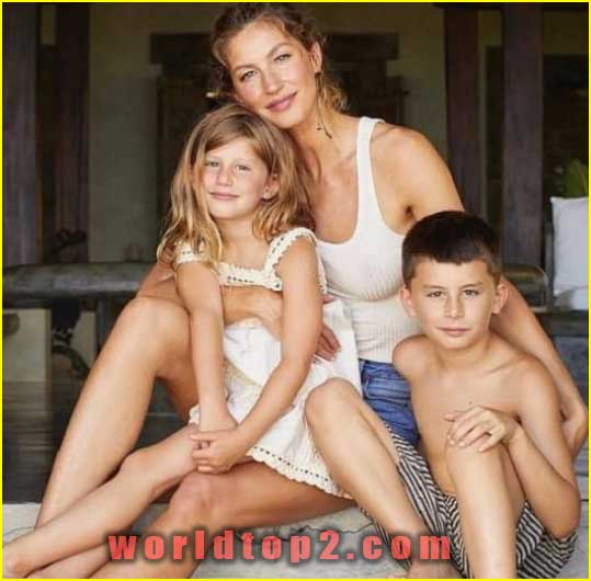 Benjamin Rein Brady and Vivian Brady with their mother