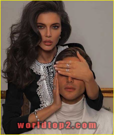 Cristina Ich model bio wiki facts