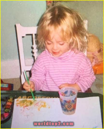 Freya Allan childhood photo