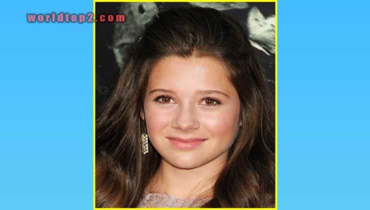 Natasha Calis biography