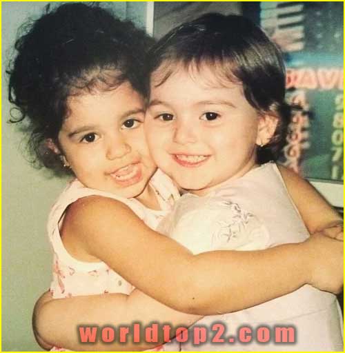 Aisha Mian childhood photo