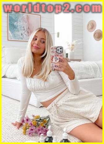 Aspyn Ovard hot and sexy