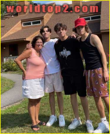 Christopher Sturniolo with his mother and brothers