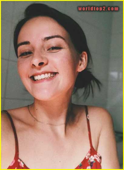 Olivia Morris bio wiki facts