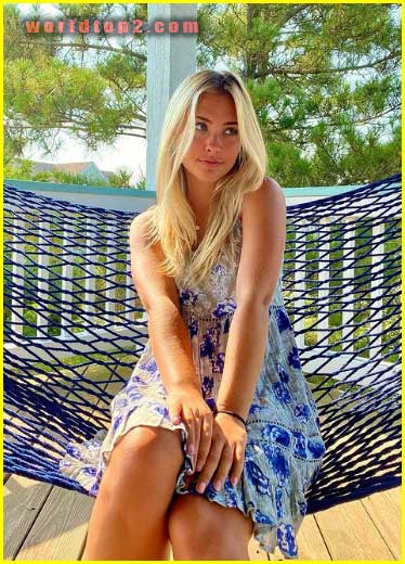 Lexi Hall bio wiki facts