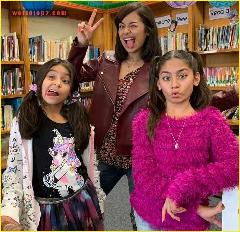 Giselle Lomelino with her sisters