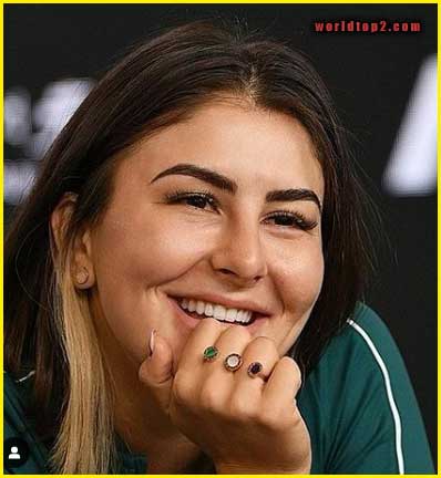 Bianca Andreescu smile