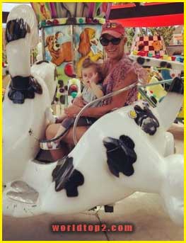 Julia Minesci with her grandchildren