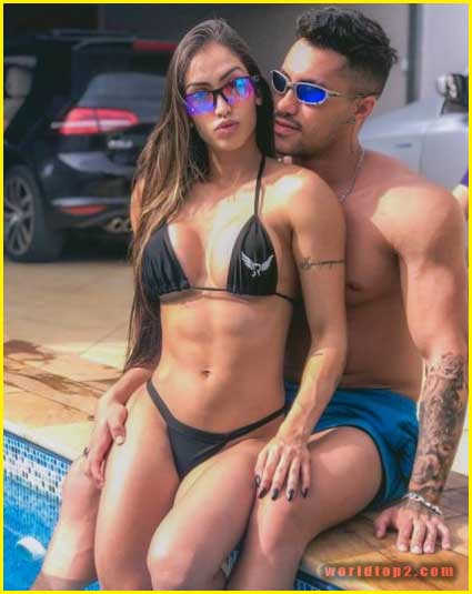 Narlla Ranikelly with her boyfriend