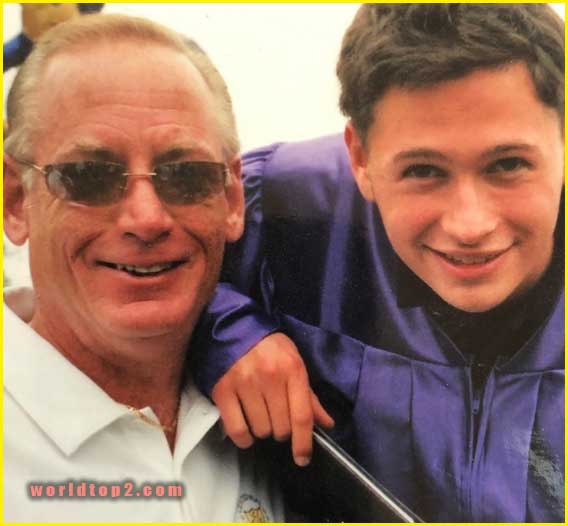 Kyle Kulinski with his father