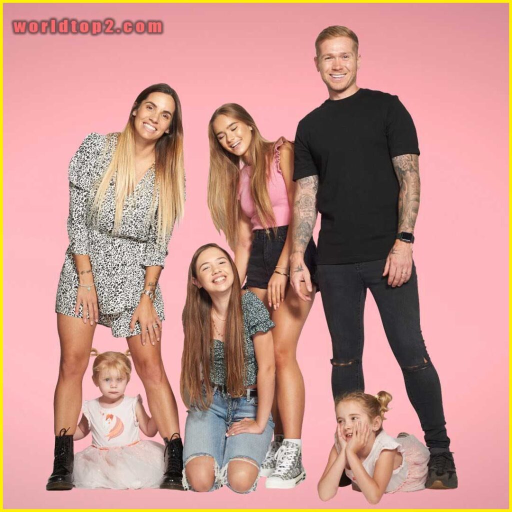 Kaci Conder with her parents and sister