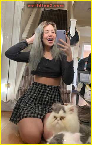 Liana Jade Brooker bio wiki facts
