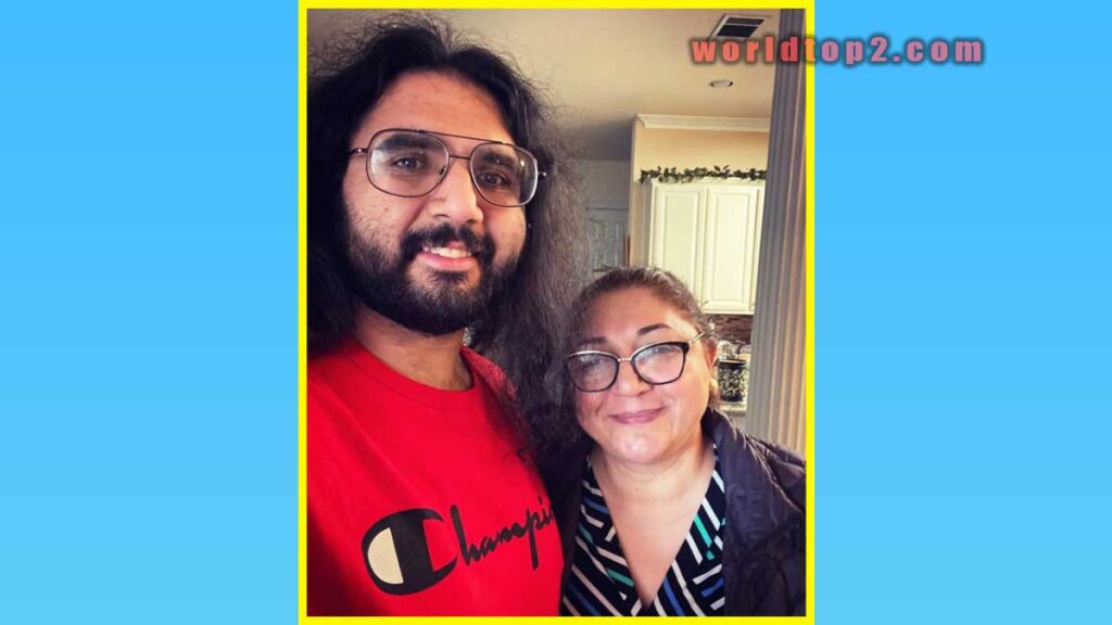 Esfand with his mother