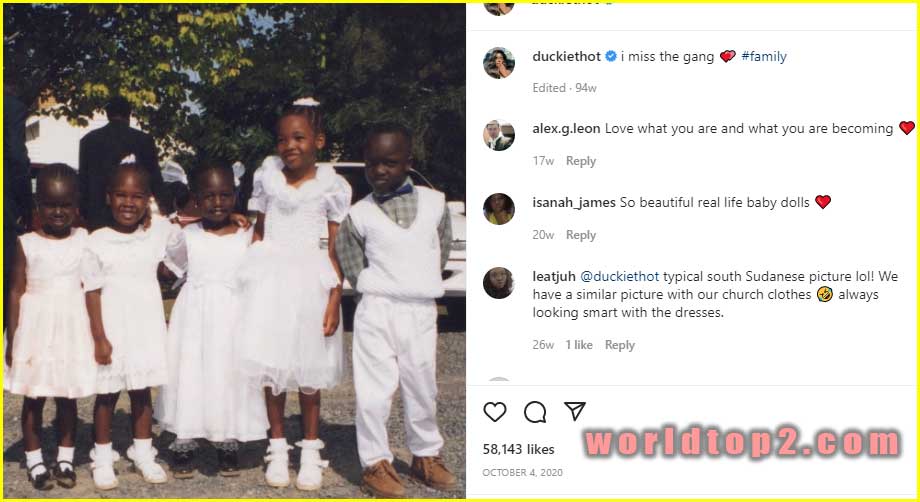 duckie thot childhood photo with her siblings