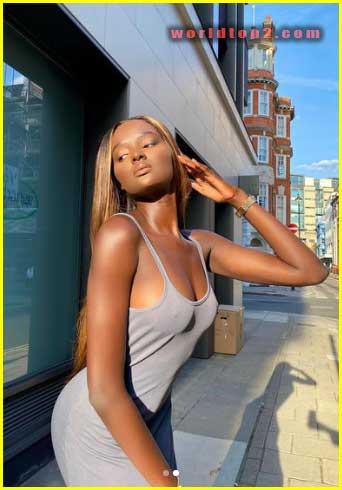 Duckie Thot bio wiki facts