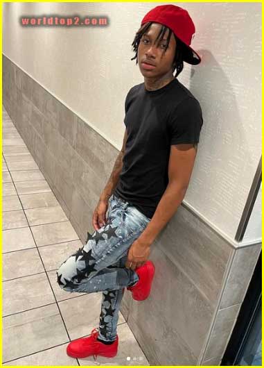 hollywoodkxm bio wiki facts