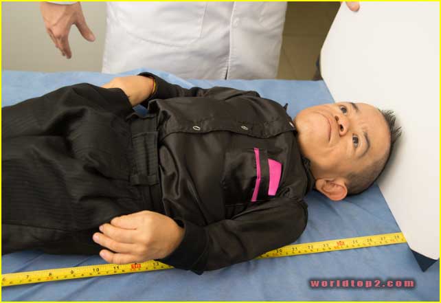 Edward Niño Hernández height