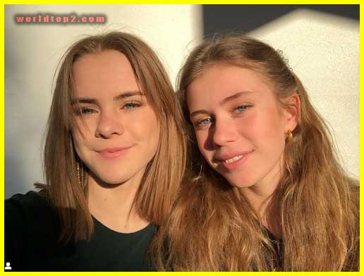 Isabella and Filippa Byisabellaandfilippa